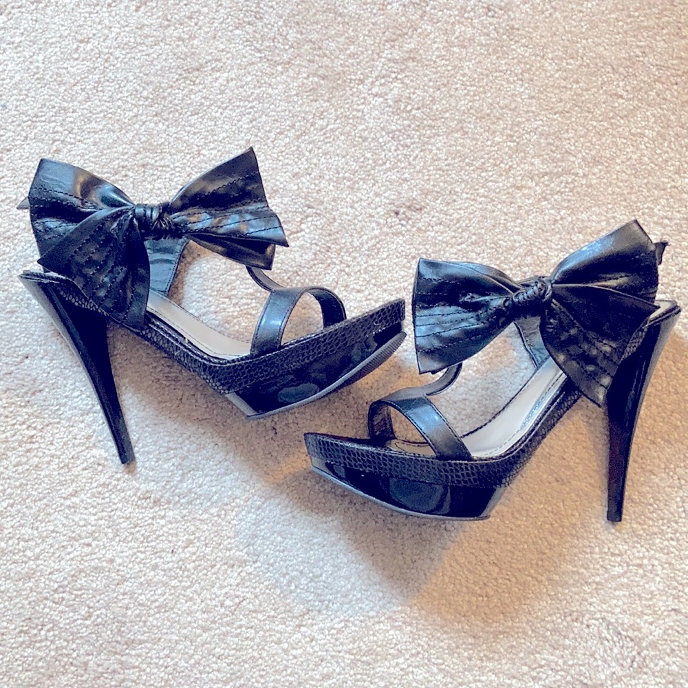 Black heels